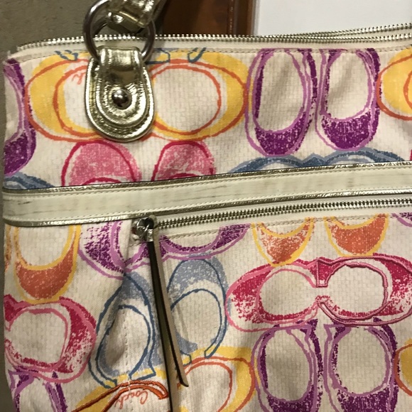 Authentic Coach Purse - Picture 2 of 7